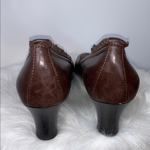 GABOR Brown Leather Bow Ruffle Stacked Low Heels - Picture 4 of 7